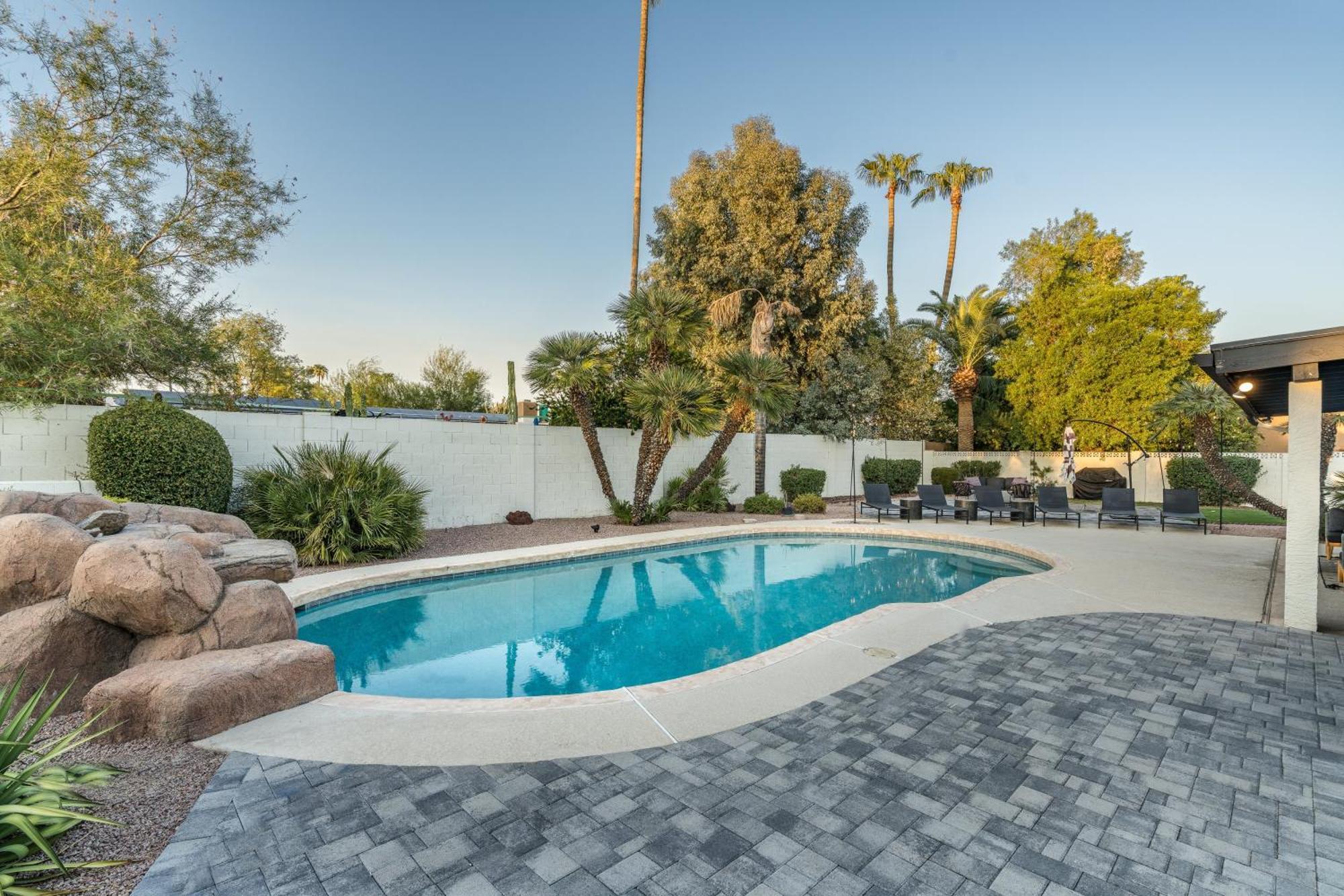 Exciting Backyard Entertainment And Close To Exclusive Golf Courses At La Quinta Del Sol * Phoenix