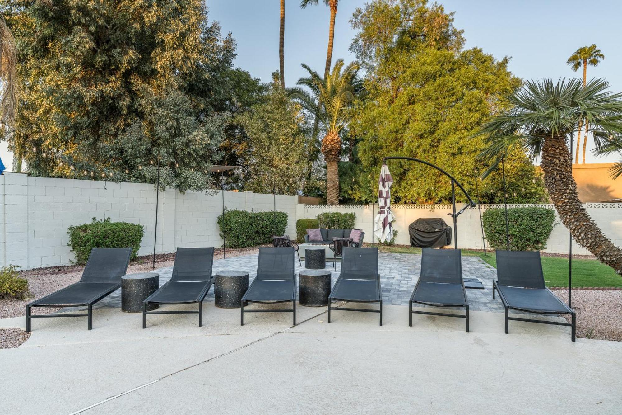 Exciting Backyard Entertainment And Close To Exclusive Golf Courses At La Quinta Del Sol Holiday home *